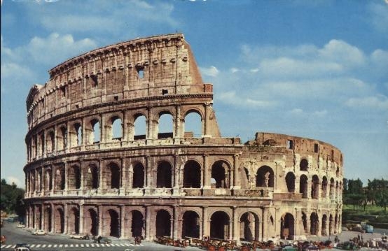 IL COLOSSEO - Colosseo, Roma