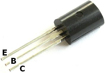 Transistor - Struttura atomica dei semiconduttori, La funzione delle impurità, Semiconduttori di tipo p e di tipo n, Funzionamento del transist